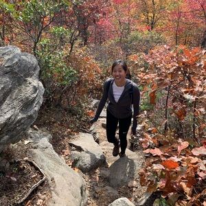 Meet your Posher, Vivian